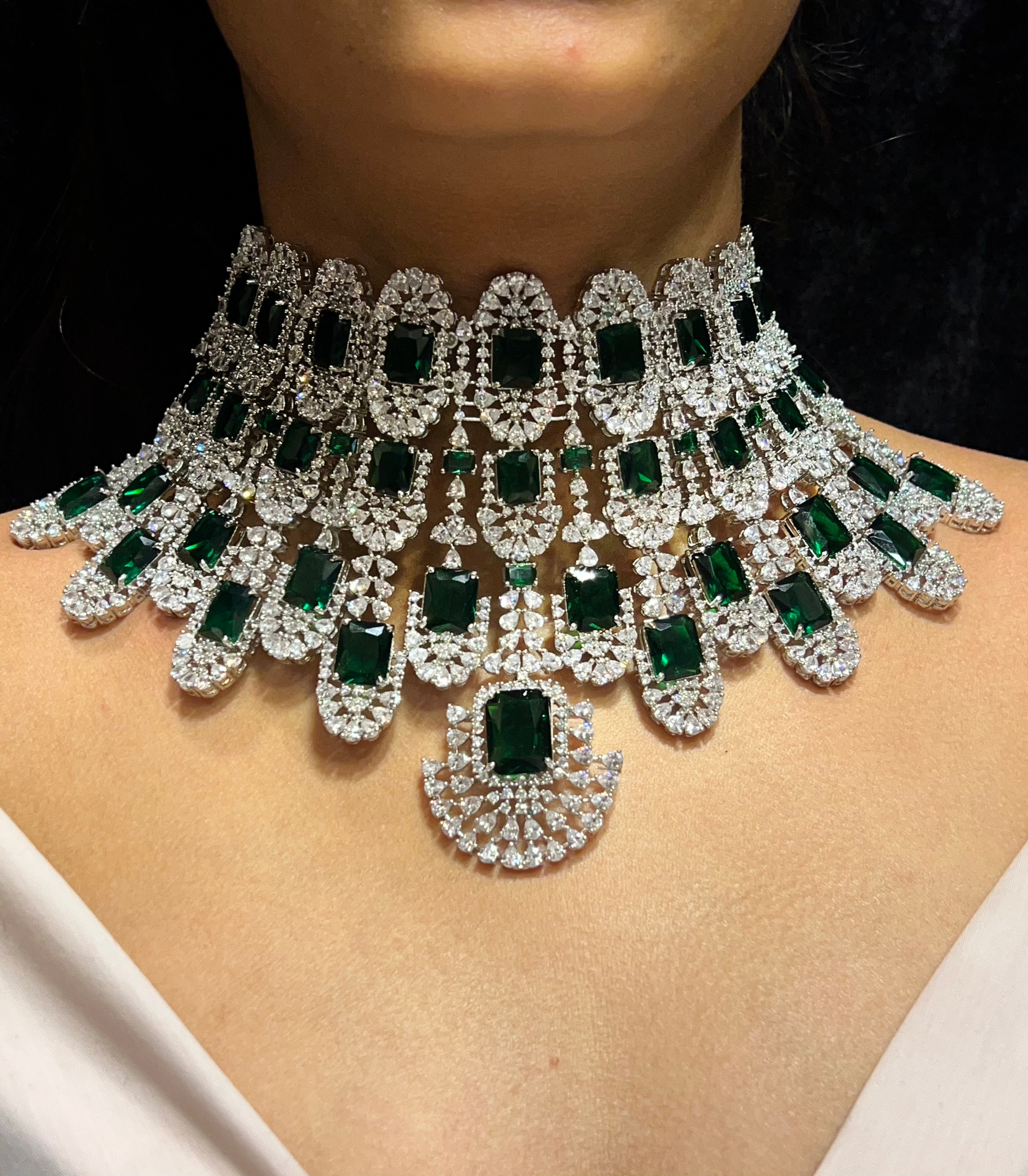 Alia Green Diamond Necklace set | Gemzlane